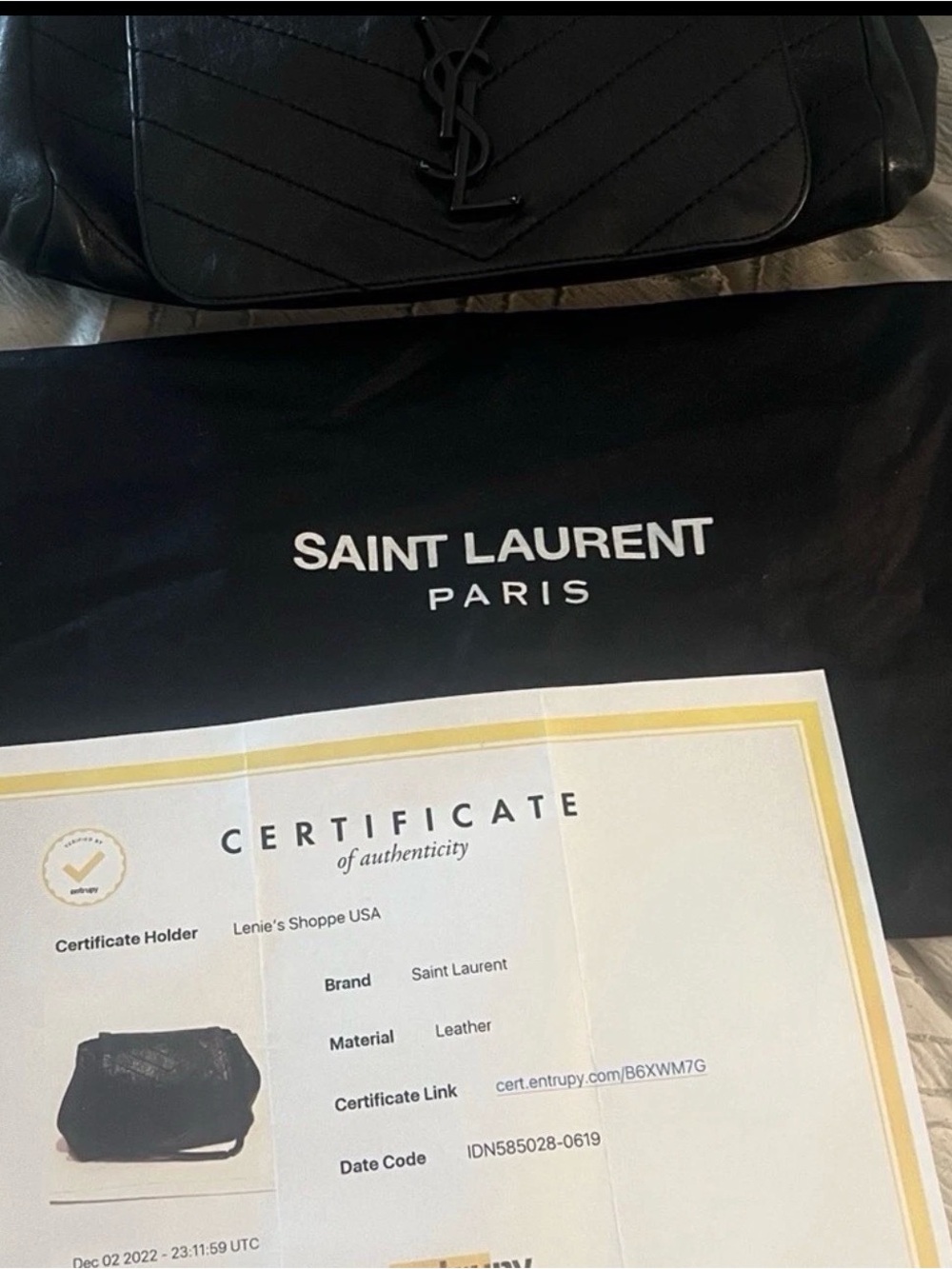 Saint Laurent Black Quilted soho Leather Shoulder Bag with YSL Monogram - Picture 7 of 15